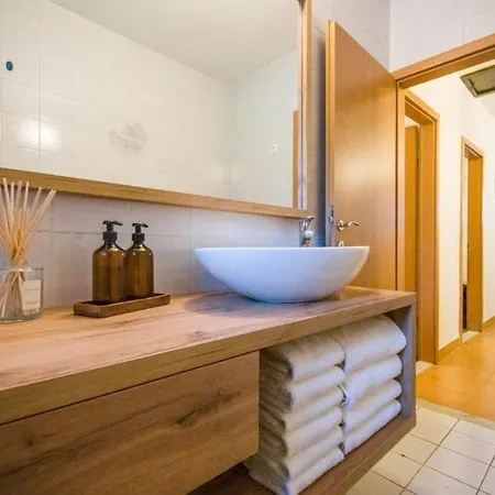 Family Friendly House With A Swimming Pool Klis, Split - 21656
